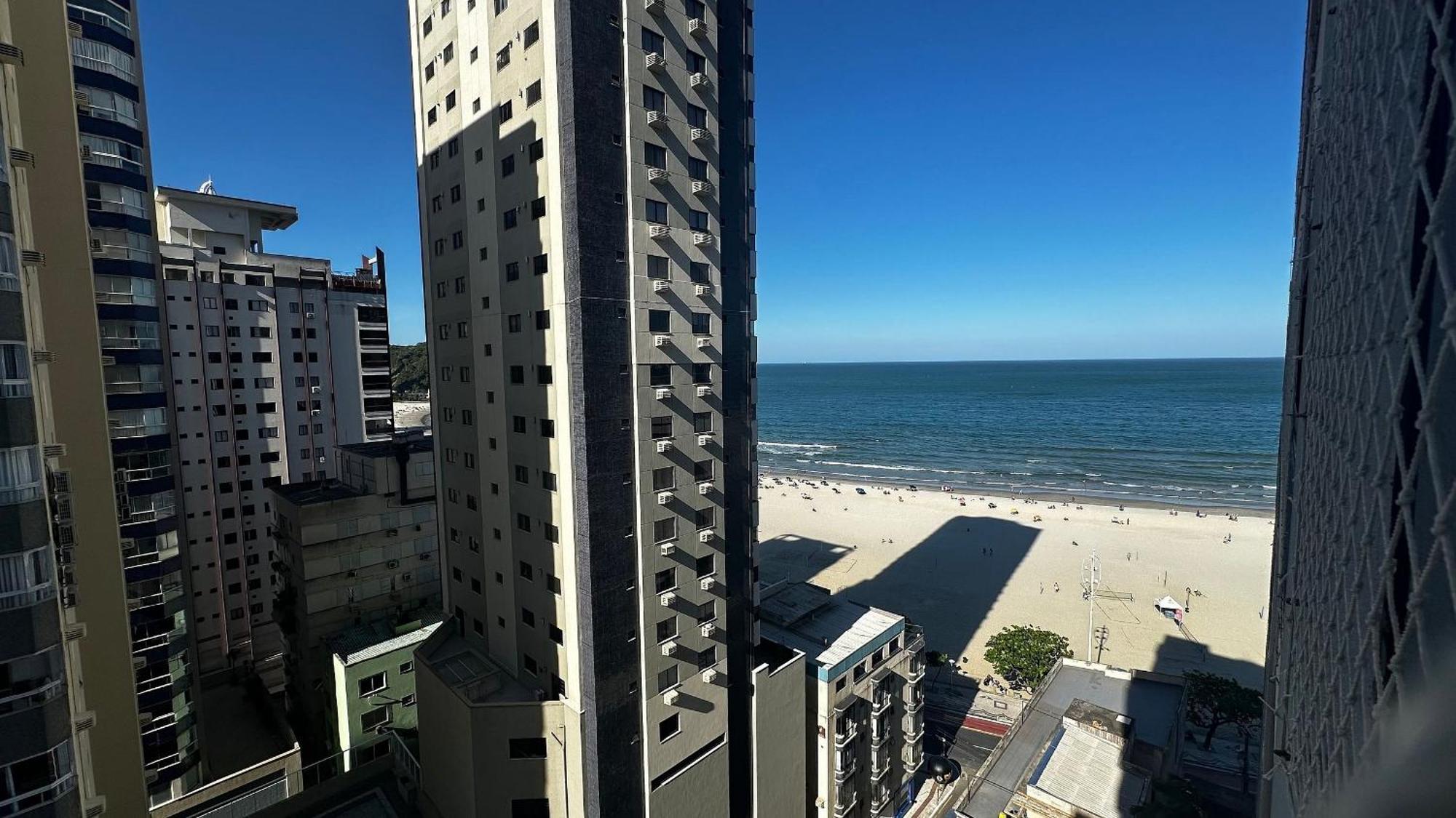It01- 3 Quartos| Vista Mar| Centro| Tela Protecao Apartment Balneario Camboriu